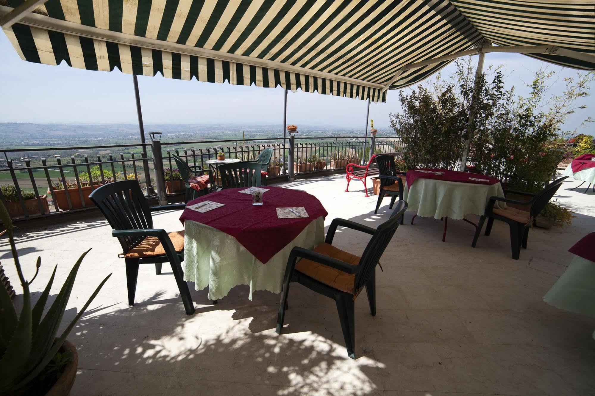 La Luma Hotel Montecosaro  المظهر الخارجي الصورة